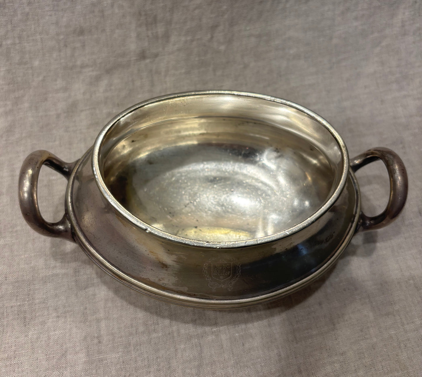 Antique silver-plated sugar bowl by GM Co. with engraved crest and lid, inside